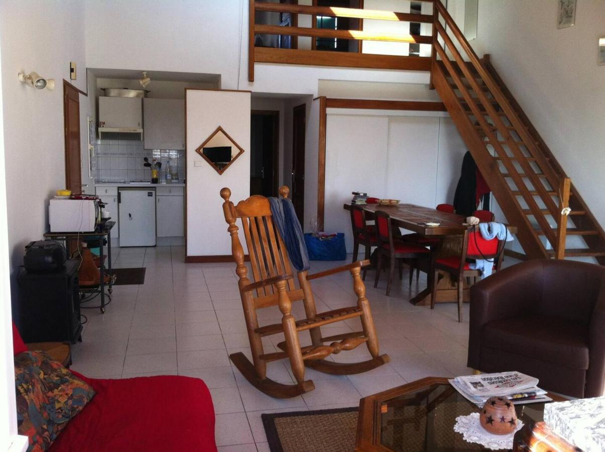 Maison La Flotte Face A La Mer Bagian luar foto